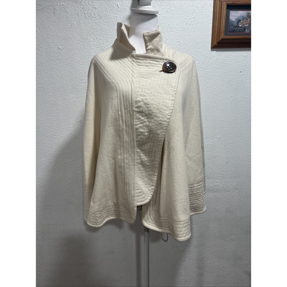 East 5th cape S/M ivory 27" long wool blend vintage one button collar classic